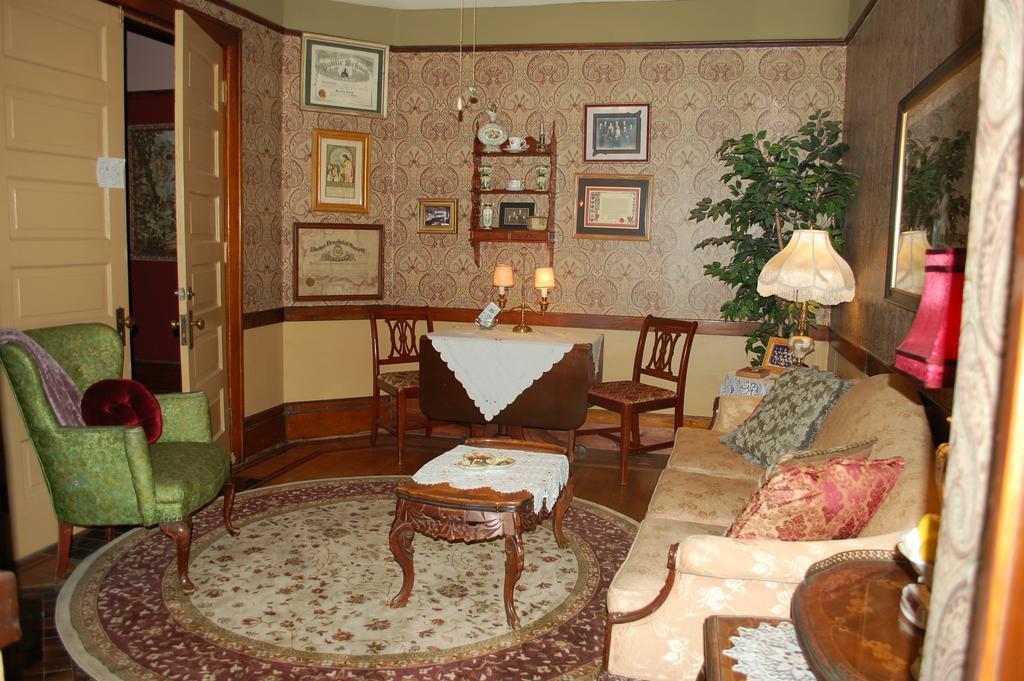 Schuster Mansion Bed & Breakfast Milwaukee Chambre photo